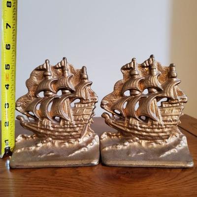 Bookends