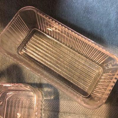 2 Glass Refrigerator Storage Dishes w/Lid
