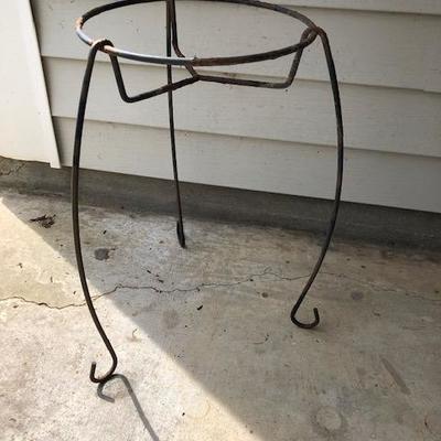 Metal Plant Stand
