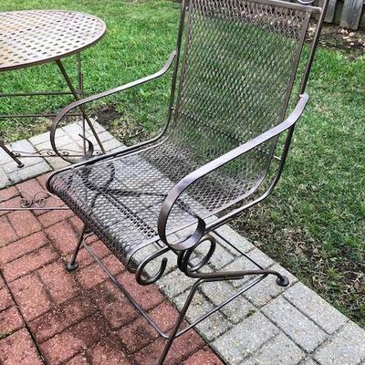 2 Coil Rockers & Table