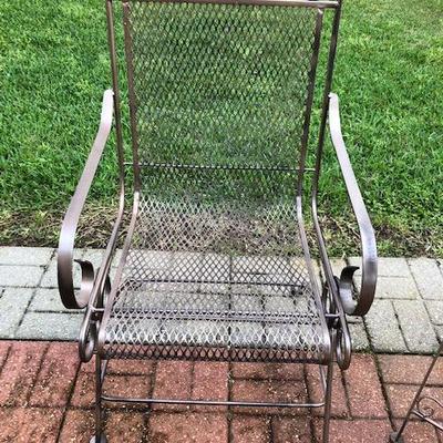 2 Coil Rockers & Table