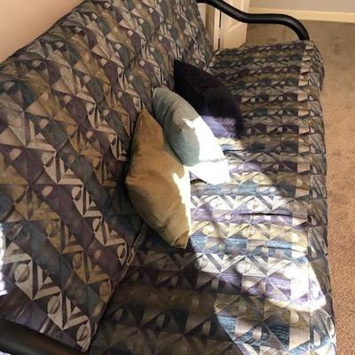 B-17 Futon