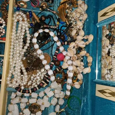 Vintage Jewelry box and Jewelry 