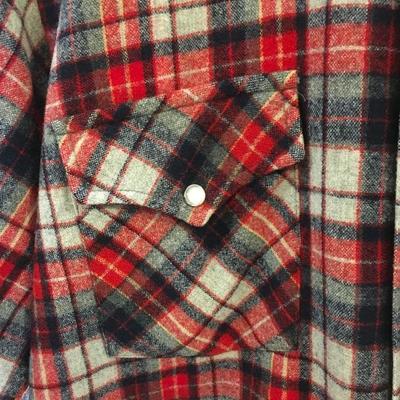 Lot 38  Vintage Pendleton  Pearl Snap shirt 