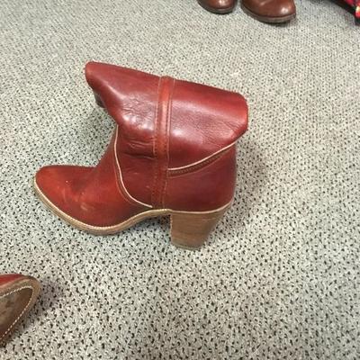 Lot 45  1970's tall Frye Boots