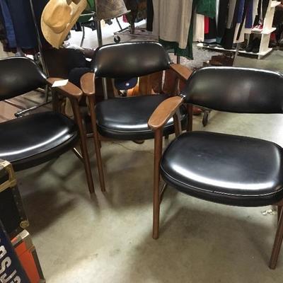 Lot 55    3 vintage mid century modern armchairs by Paoli