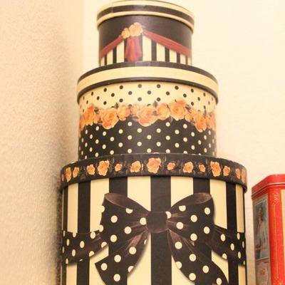 Lot 51 Decorative Storage Bins