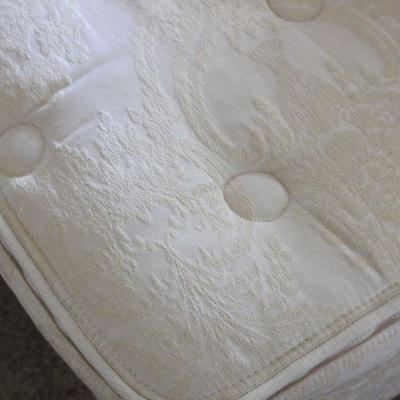 Lot 55 Full Size Bed