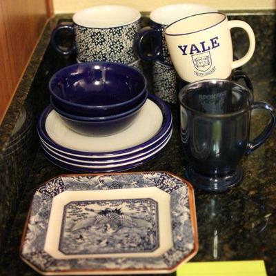 Lot 76 Blue Kitchenware