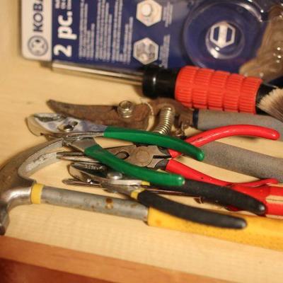 Lot 80 Tools & More