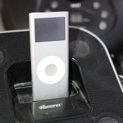Lot 92 iPod Nano, Bose & More