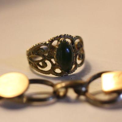 Lot 112 Vintage Ring & Bracelets