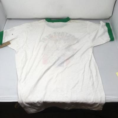 Lot 90  Vintage 1986 Boston Celtics tee 
