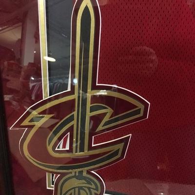 Lot 93  Limited Edition Framed Labron Jamie "Rookie of the Year" singed Jersey
