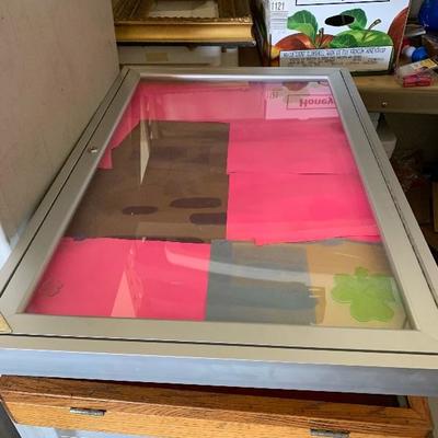 5 aluminum and glass table top display cases