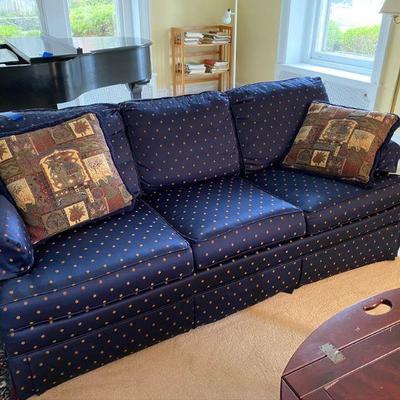 Traditional colonial couch