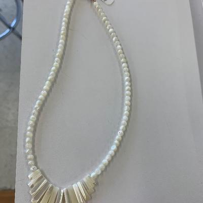 Mother of Pearl necklace 