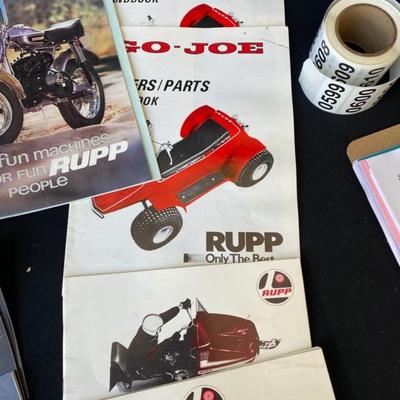 Vintage Motorcycle Manuals (14) Lot 599