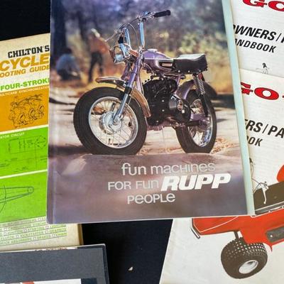 Vintage Motorcycle Manuals (14) Lot 599