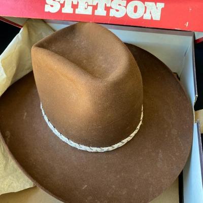 Vintage Stetson Hat in Box size 7 1/4 -Lot 612