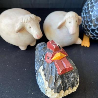 Wooden Chickens/Rooster/Lamb (6 pcs) Lot 615