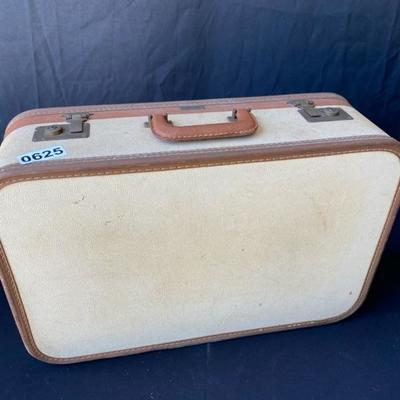 Vintage Suitecase-Aeropak 21