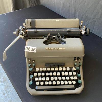Remington Vintage Typewriter- Lot 636