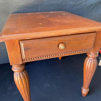 End Table-Wood 22W x 26D x 22H-Lot 638