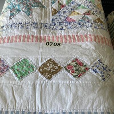 White & Pastel Colors Star, Patch Quilt /Solid white back 86x96-Lot 708