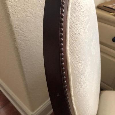 accent chair