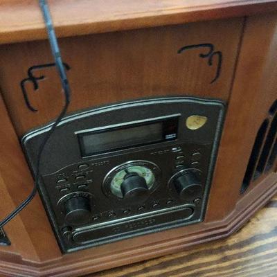 Radio/record player, cd player 