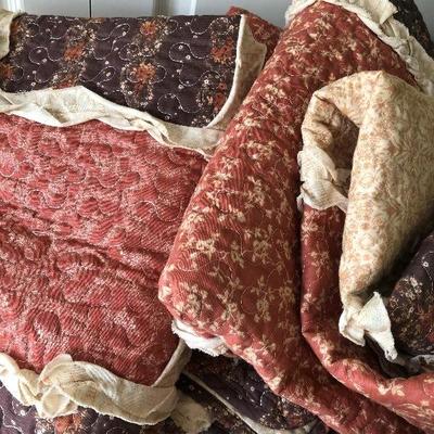 Lot of quilts