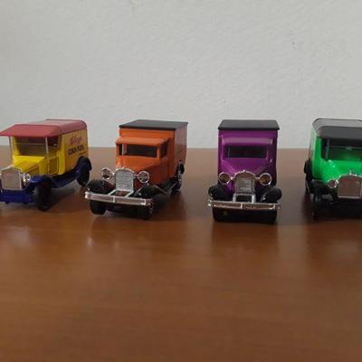 Set of 4 Matchbox Kellogg's Cereal Grocery Trucks, die-cast lot #1