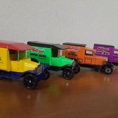 Kellogg's Cereal Grocery Trucks Set of 4, die-cast lot #2