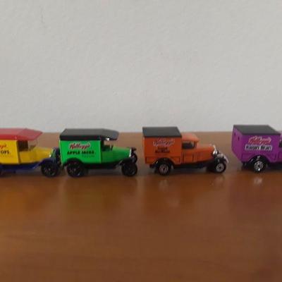 Kellogg's Cereal Grocery Trucks Set of 4, die-cast lot #2