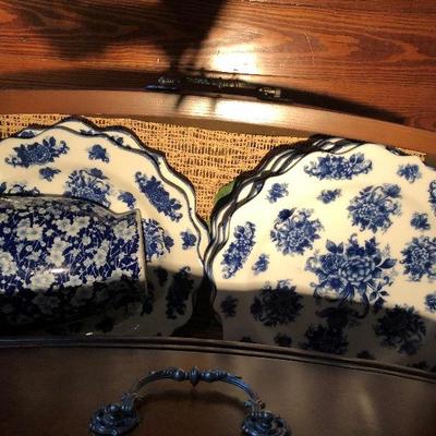 Lot of blue and white dishes