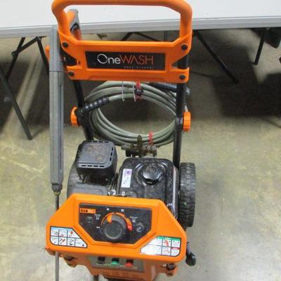 Lot 4 - Generac - One Wash Pressure Washer