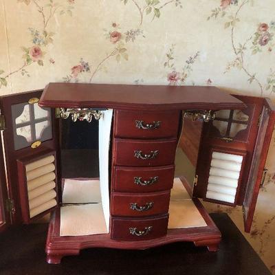 Jewelry Box