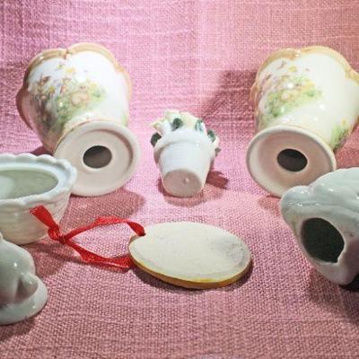 Lot 10: Cute set of Easter small