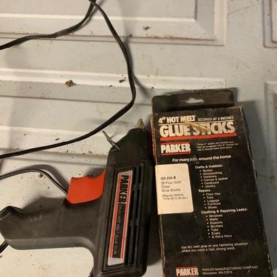 Glue gun 