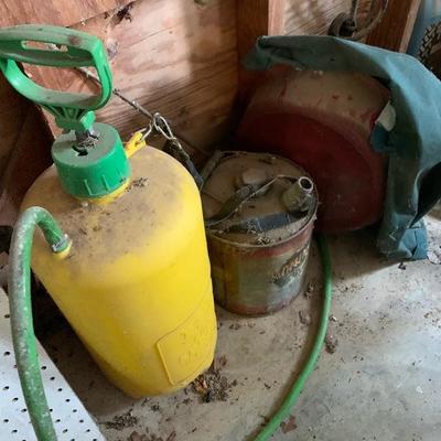 Sprayer & two gas can lot 