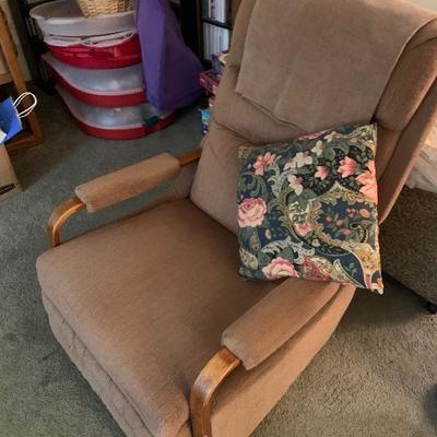 Vintage sofa chair 