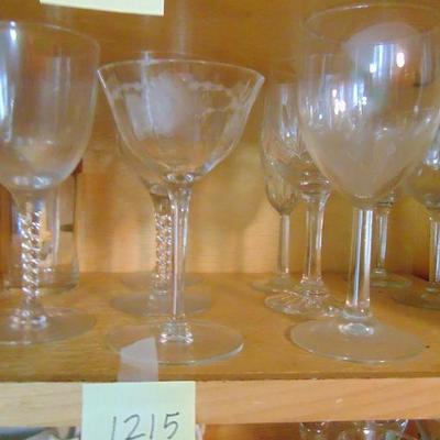 1232, 1233, 1215, 1216  Glassware
