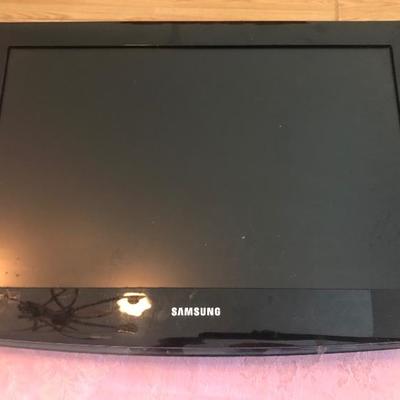Samsung 22â€ Flat Screen TV without base (For wall mounting only)