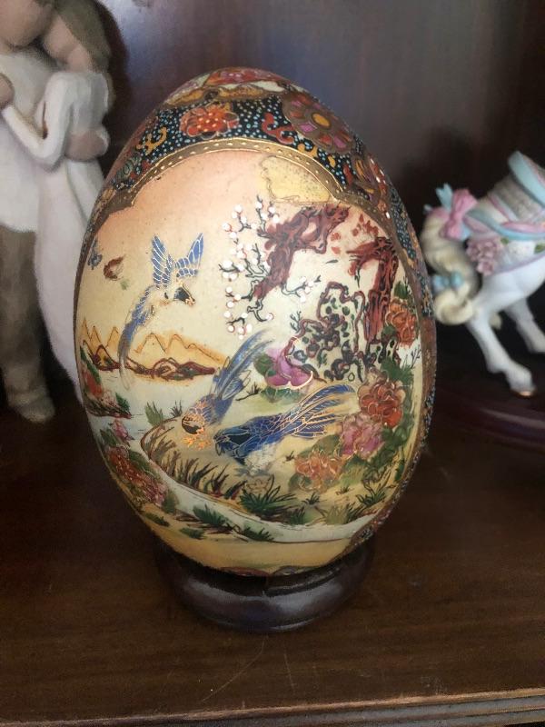 Satsuma Hand Painted Egg with Stand