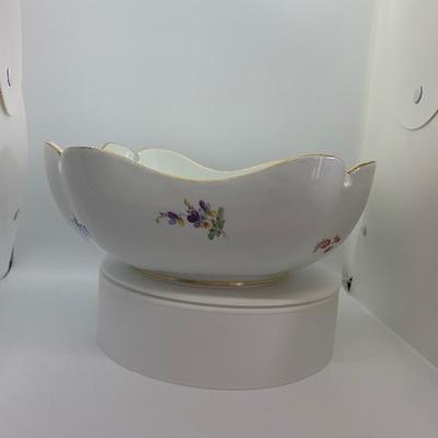 Antique Meissen hand painted porcelain Scattered Flowers pattern Salad serving bowl 