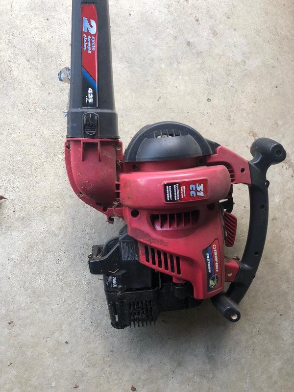 Troy Bilt has leaf blower TB320BV EstateSales