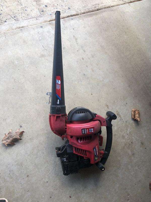 Troy Bilt has leaf blower TB320BV