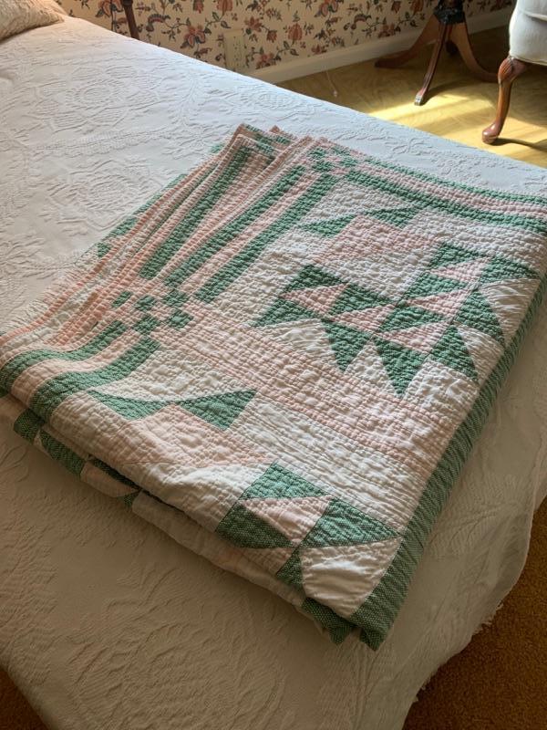 Antique/vintage quilt