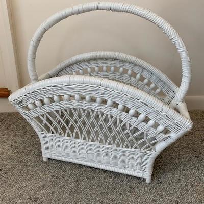 White painted wicker magazine holder 